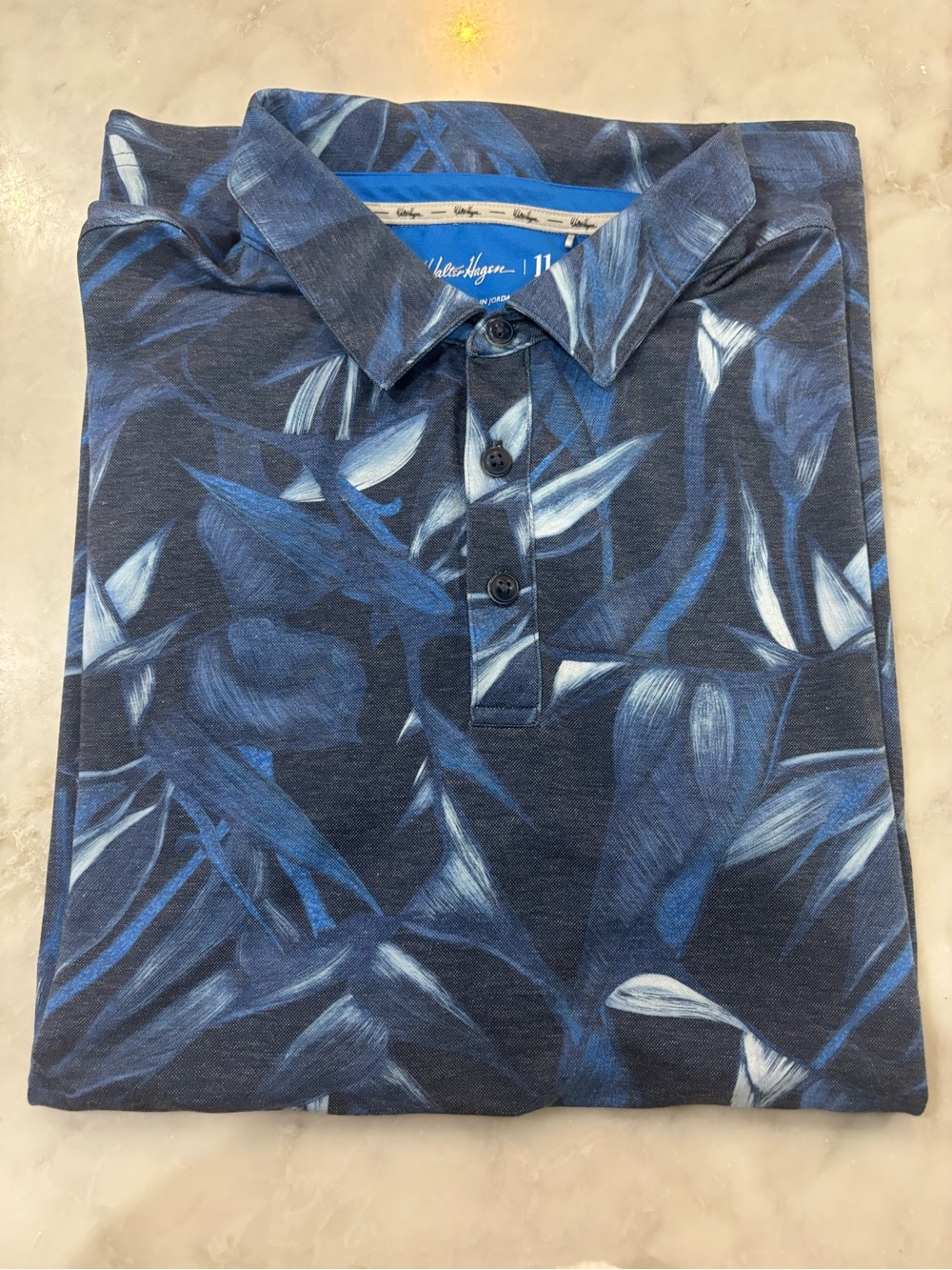 💚$10 Deals- Walter Hagen Men’s Golf Polo Navy Blue Botanical Print Polo